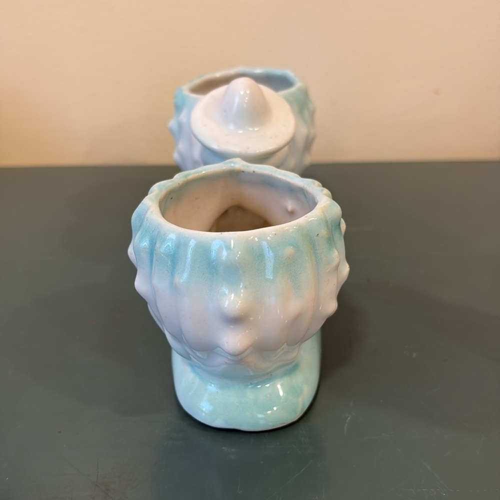 Vintage McCoy Pottery Southwest-style Double Planter. Sleeping Man & 2 Cacti. - Picture 2 of 7